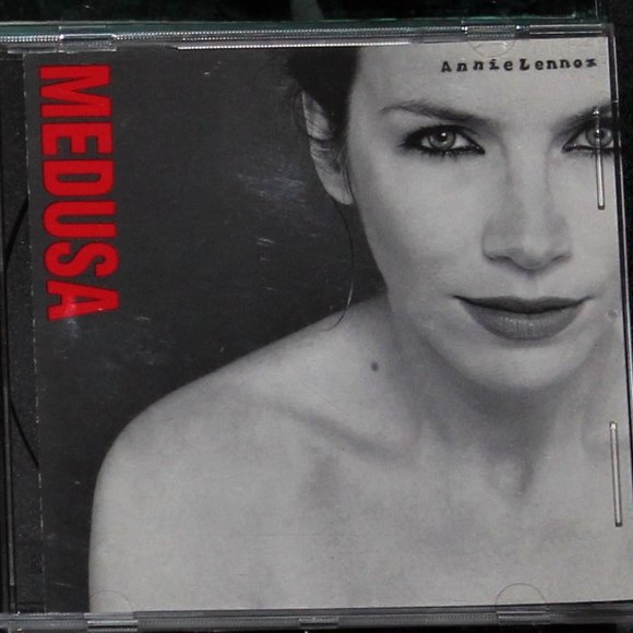 2/$20 Vintage CDs | Stevie Wonder | Nick Drake | The Police | Genesis and more - Picture 7 of 10